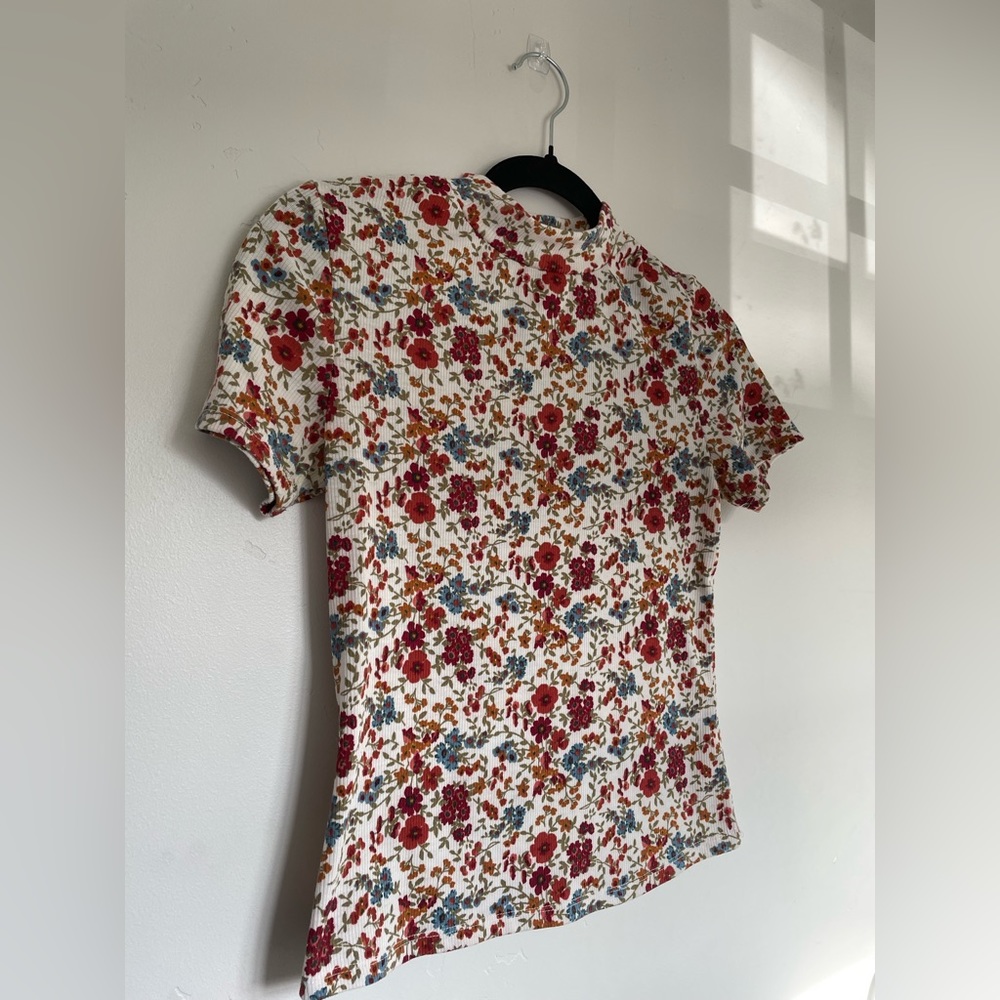 Wallflower Floral Short Sleeve Top